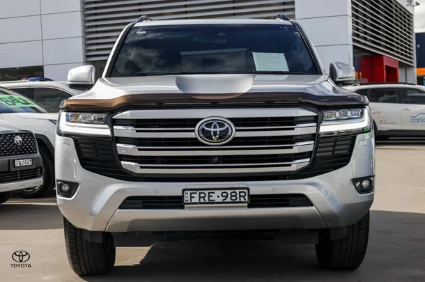 2021 Toyota LANDCRUISER VX image 4