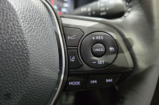 2024 Toyota RAV4 Hybrid Cruiser-AWD image 17