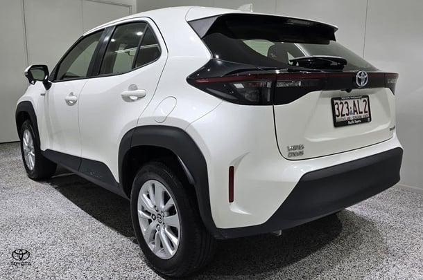 2020 Toyota Yaris Cross Hybrid GX image 4