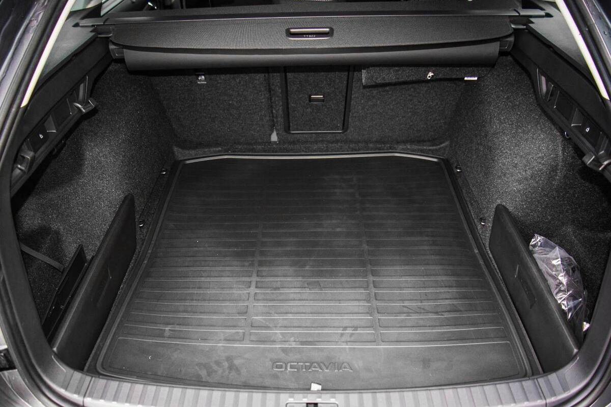 2024 SKODA Octavia 110TSI Style Auto MY24 image 10