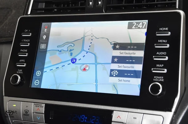 2020 Toyota Prado GXL image 10