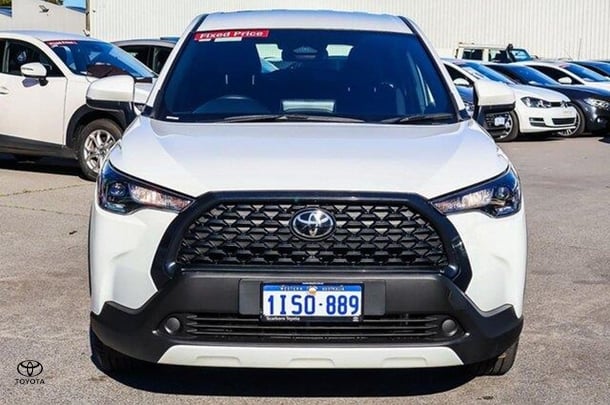 2024 Toyota Corolla Cross HV GX image 4
