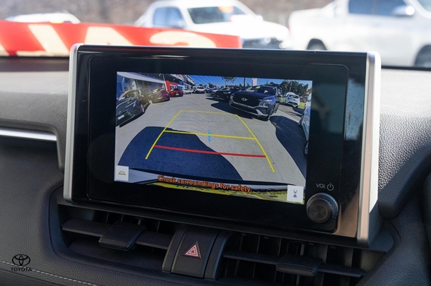 2023 Toyota Rav4 Hybrid GX-2WD image 15