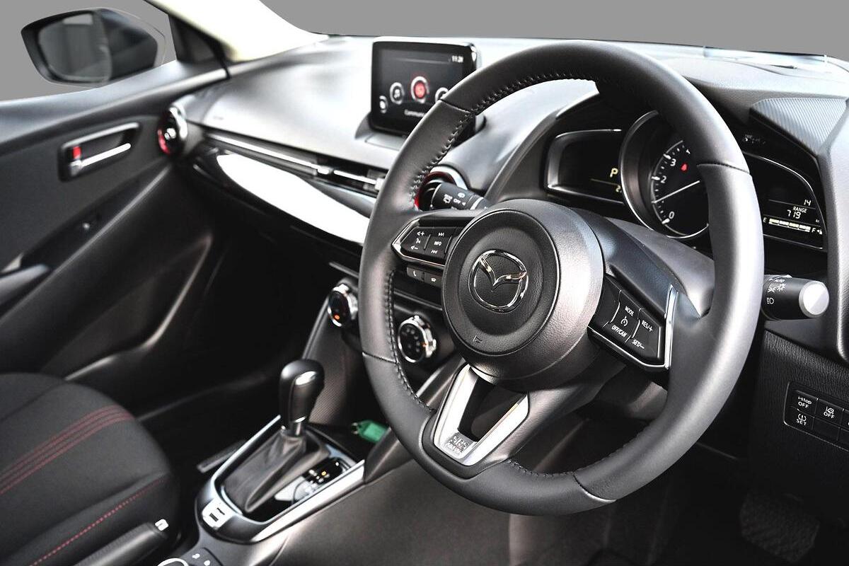 2024 Mazda 2 G15 Evolve DJ Series Auto image 5