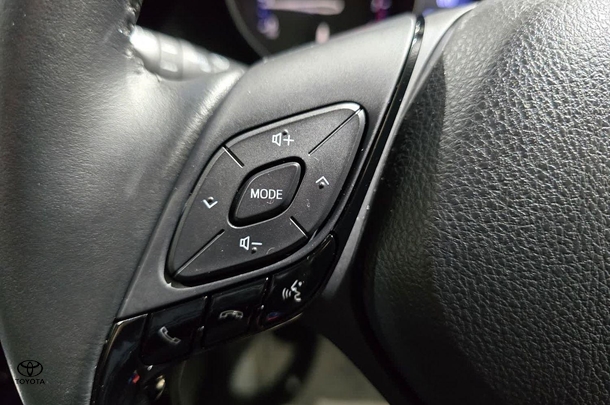 2021 Toyota C-HR Koba AWD image 18