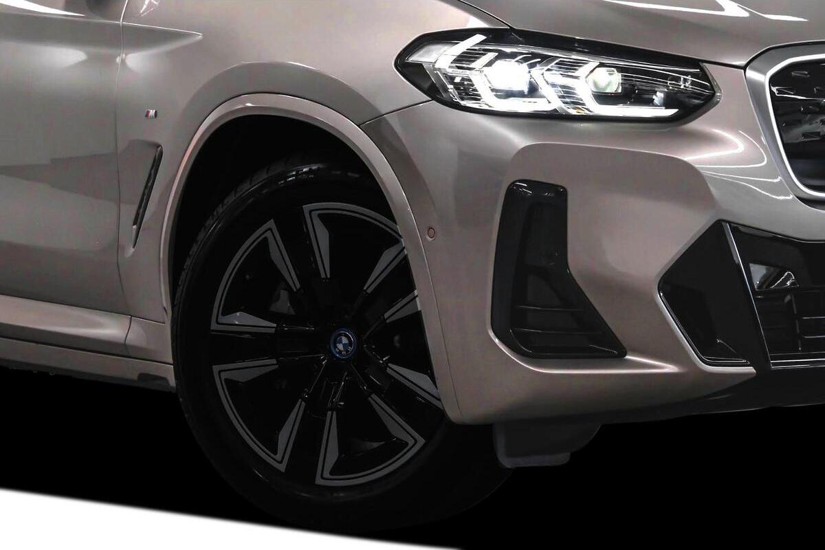 2024 BMW iX3 M Sport G08 Auto image 16