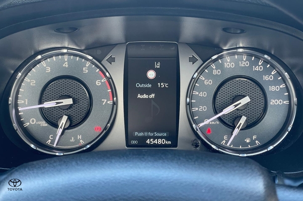 2021 Toyota Hilux Workmate image 9