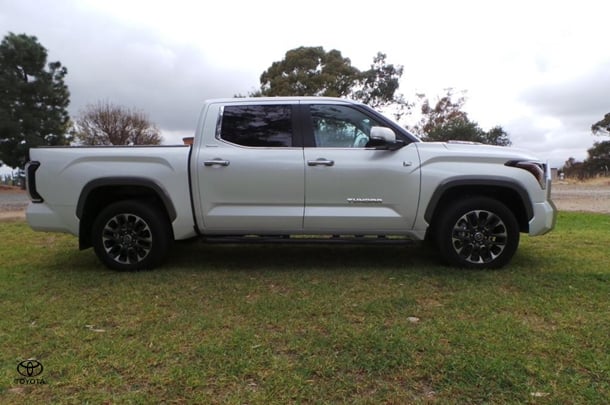 2024 Toyota Tundra Limited image 5