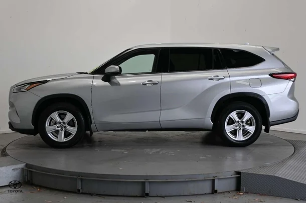 2023 Toyota Kluger GX-2WD image 8
