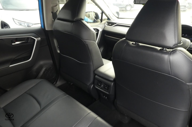 2020 Toyota RAV4 Hybrid Cruiser-AWD image 16