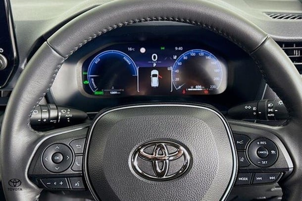 2024 Toyota Rav4 Hybrid XSE 2WD image 13