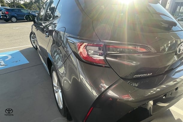 2022 Toyota Corolla Ascent Sport image 16
