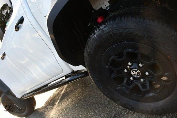 2023 Toyota Hilux GR-SPORT image 4