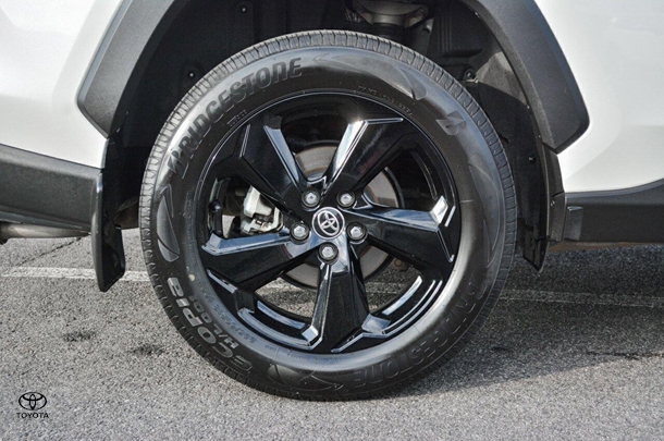 2021 Toyota RAV4 Hybrid Cruiser-AWD image 8