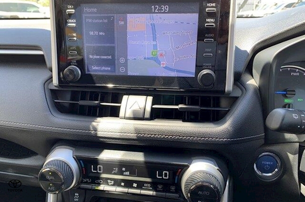 2021 Toyota Rav4 Hybrid GXL-2WD image 18