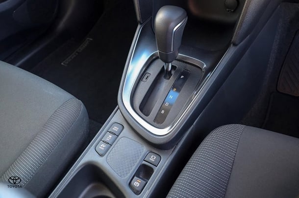 2024 Toyota Yaris Cross Hybrid GX image 3