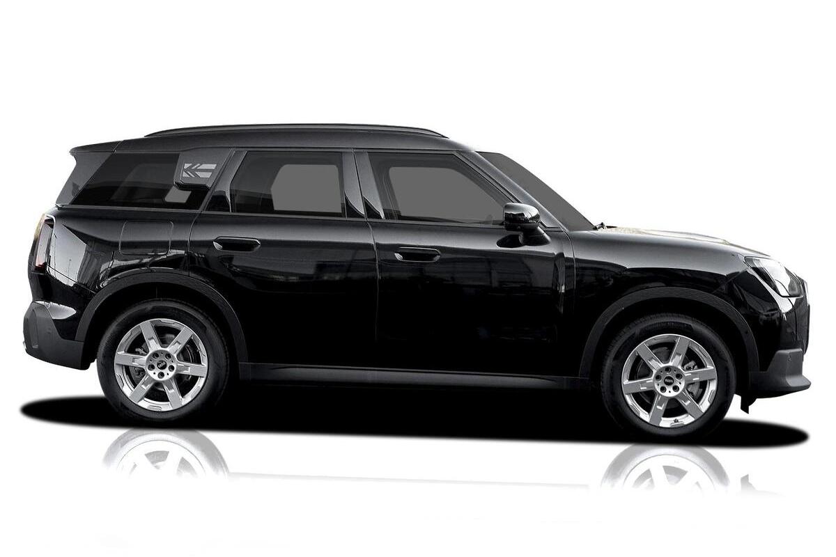 2024 MINI Countryman C Classic Auto image 5