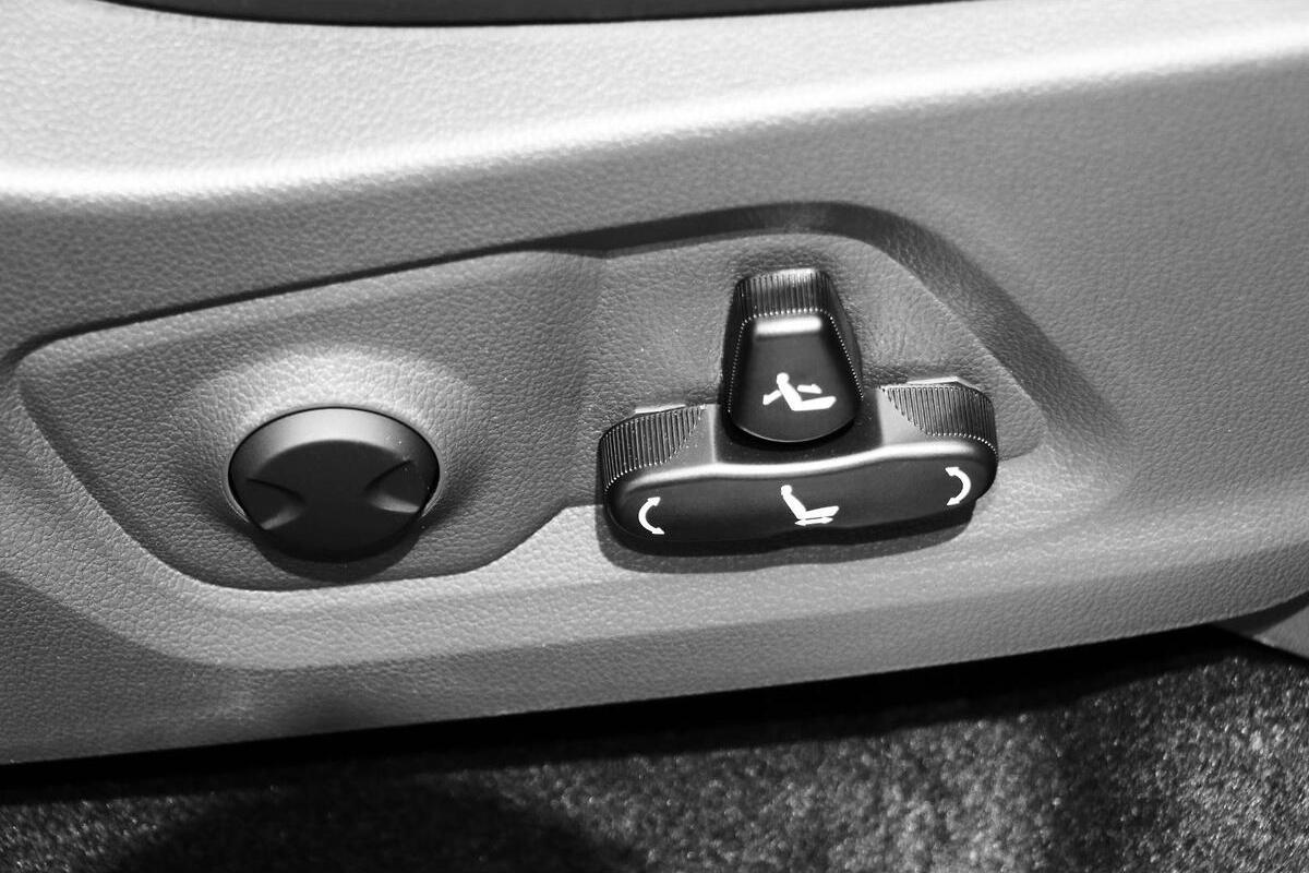 2024 SsangYong Musso Ultimate Luxury Auto 4x4 MY24 image 15