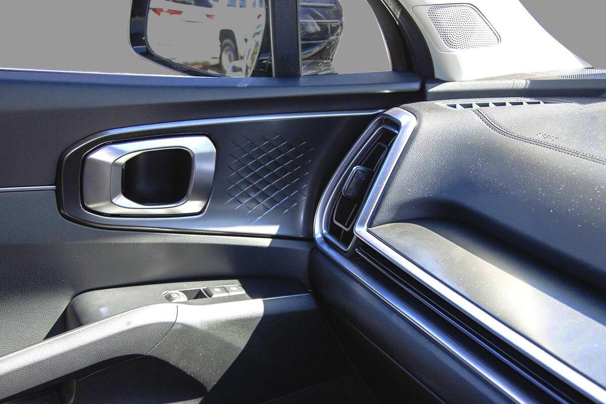 2024 Kia Sorento S Auto MY25 image 13