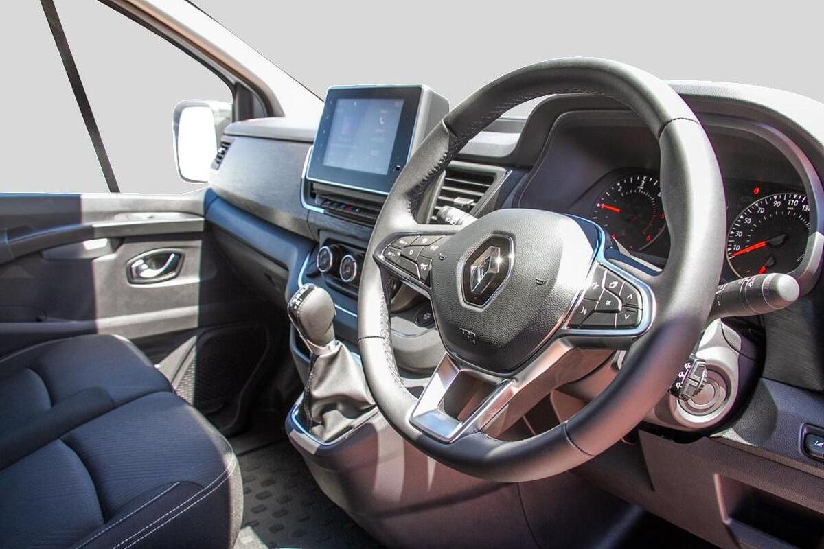 2024 Renault Trafic Premium LWB Auto MY24 image 8