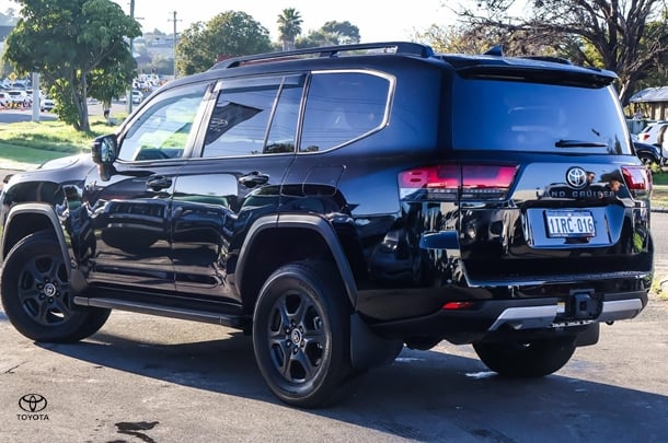 2023 Toyota Landcruiser GR-S image 2