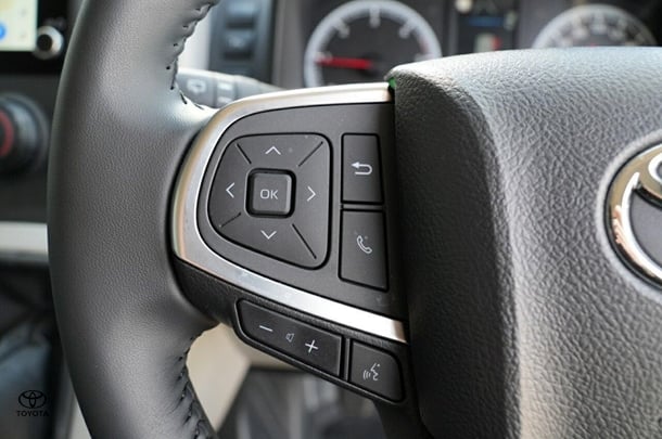 2024 Toyota Hiace LWB image 6