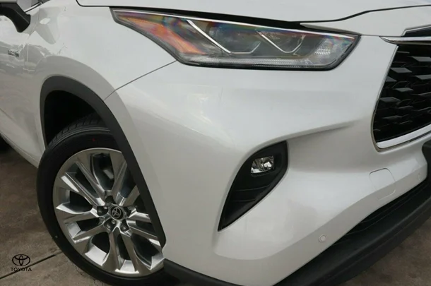 2022 Toyota Kluger Hybrid AWD GRANDE image 2