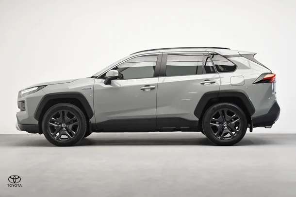 2024 Toyota RAV4 Hybrid Edge AWD image 4