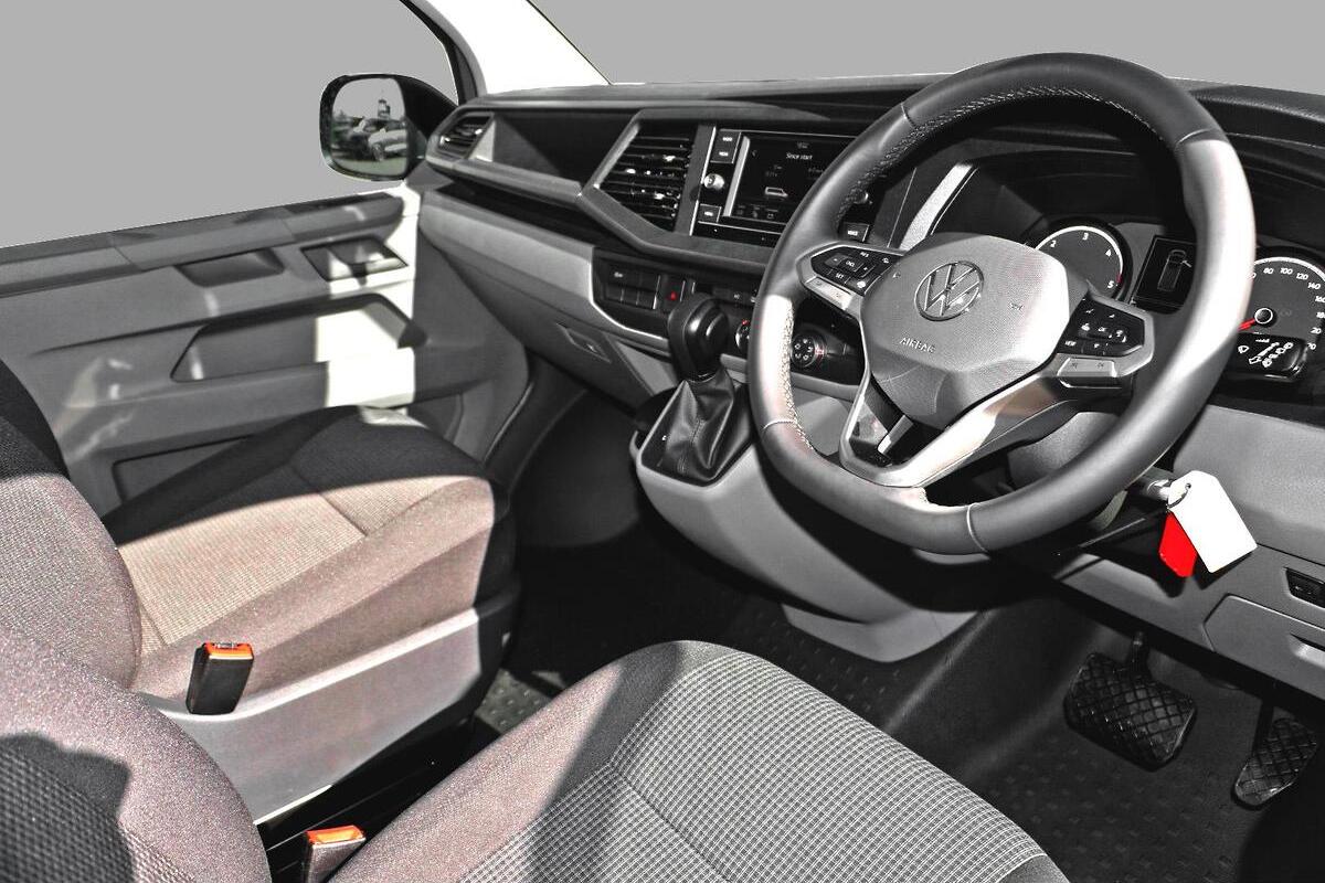 2024 Volkswagen Transporter TDI450 T6.1 LWB Auto MY24 image 6