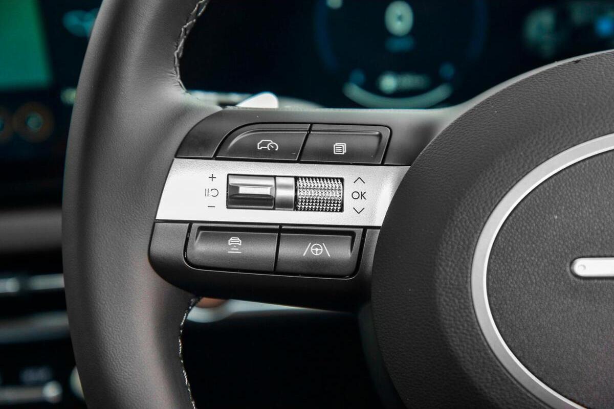 2025 Hyundai Tucson Elite Auto AWD MY25 image 15