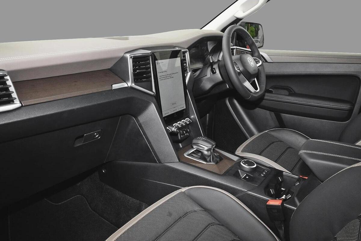 2024 Volkswagen Amarok TDI600 Style NF Auto 4MOTION Perm MY23 Dual Cab image 6