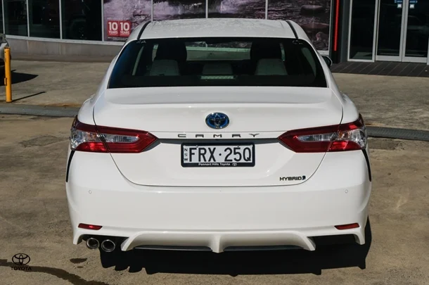 2019 Toyota Camry Hybrid Ascent Sport image 5