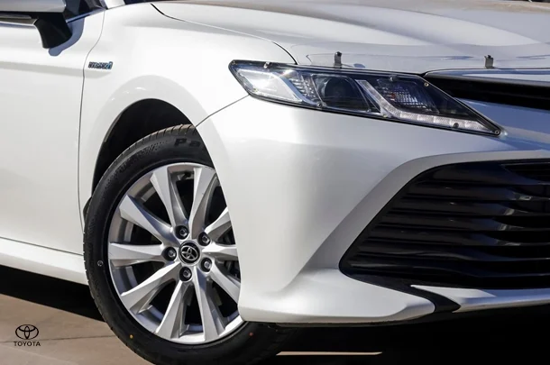 2020 Toyota CAMRY HYBRID Ascent image 7