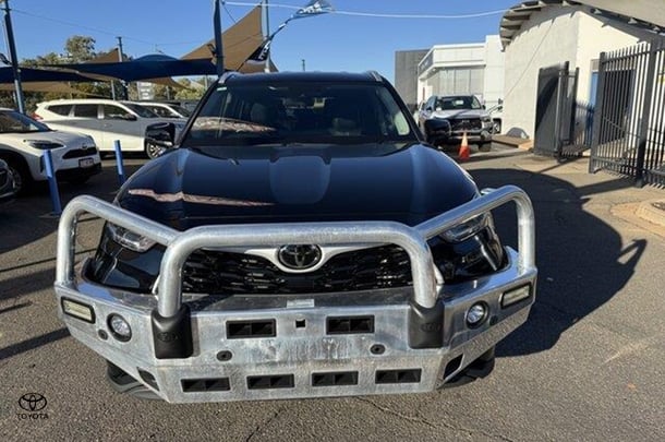 2023 Toyota Kluger GXL AWD image 3