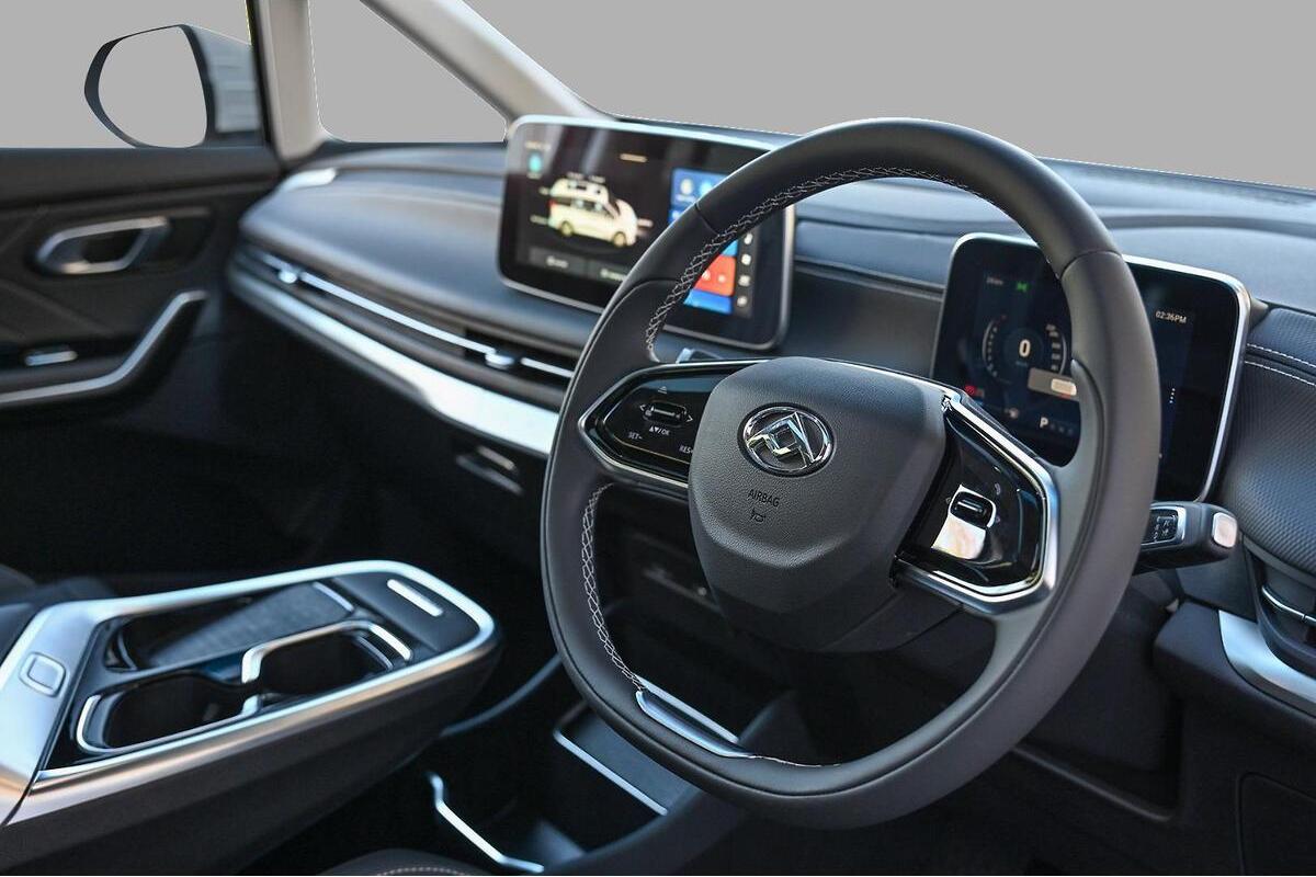 2024 LDV MIFA Executive Auto MY23 image 5