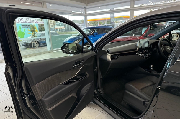 2019 Toyota CHR Koba AWD image 9