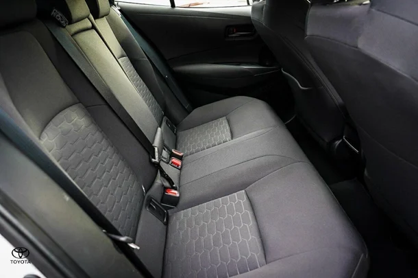 2024 Toyota Corolla Hatch Hybrid Ascent Sport image 10