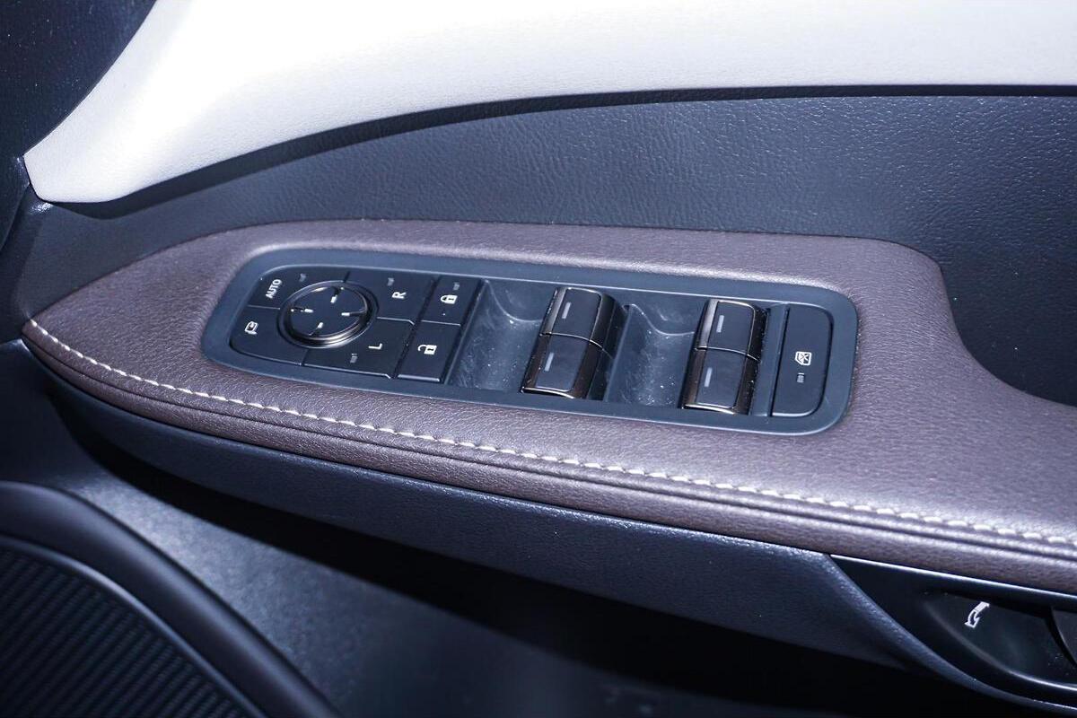 2024 Lexus RX RX350 Sports Luxury Auto AWD image 17