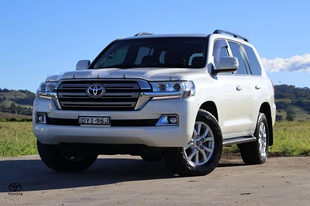 2018 Toyota Landcruiser VX image 9