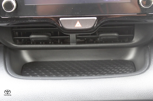 2023 Toyota Yaris Ascent Sport image 23