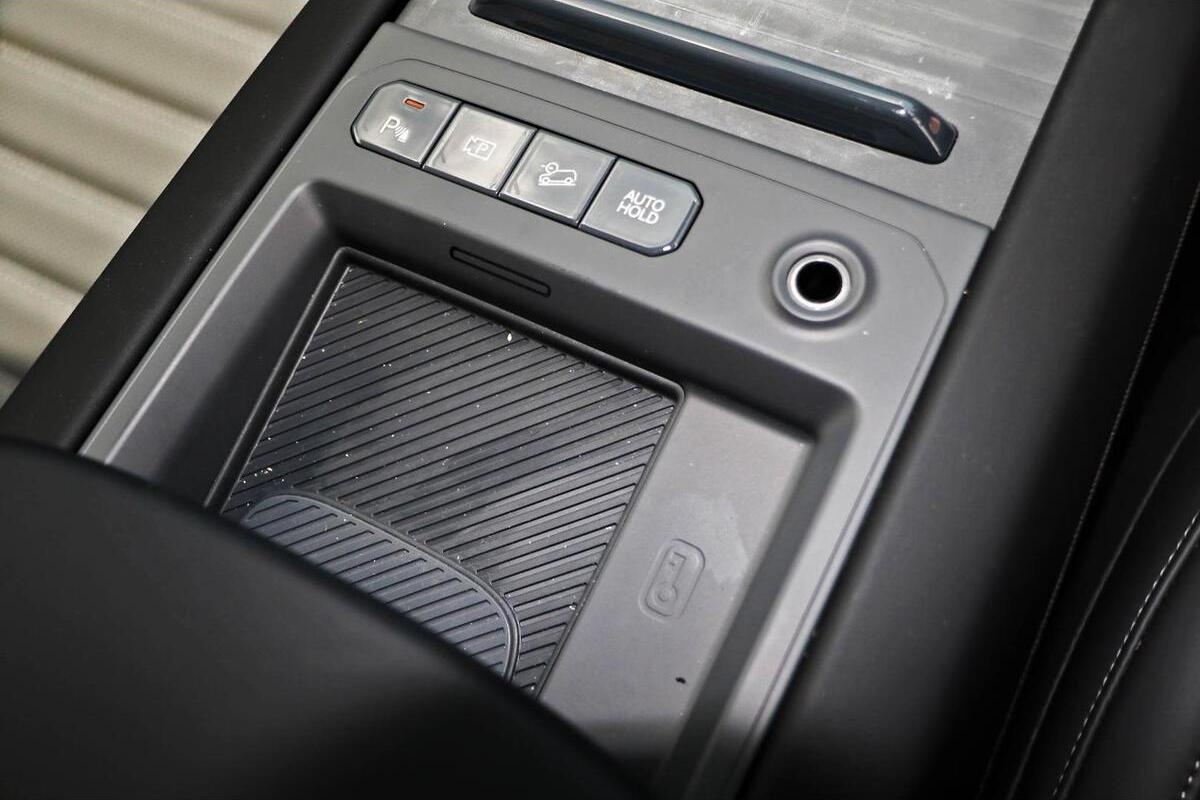 2024 Kia EV9 Earth Auto AWD MY24 image 12