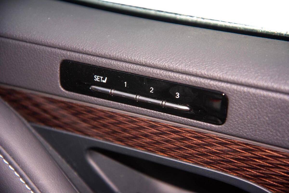 2024 Lexus LX LX500d Sports Luxury Auto 4x4 image 14