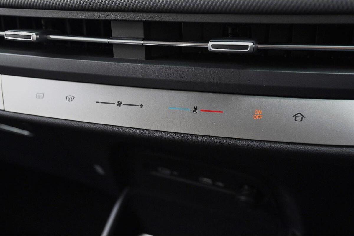 2024 LDV MIFA Mode Auto MY23 image 8