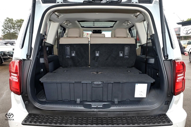 2024 Toyota PRADO Kakadu image 22