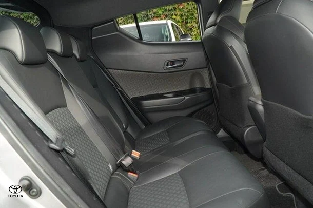 2022 Toyota C-HR Koba 2WD image 7