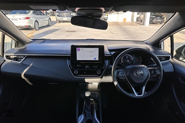 2023 Toyota Corolla Hatch Hybrid Ascent Sport image 20