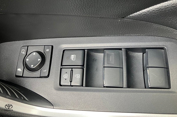 2020 Toyota Rav4 Hybrid GX AWD image 22