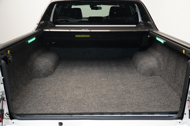 2024 Toyota Hilux 4x4 Rogue image 8