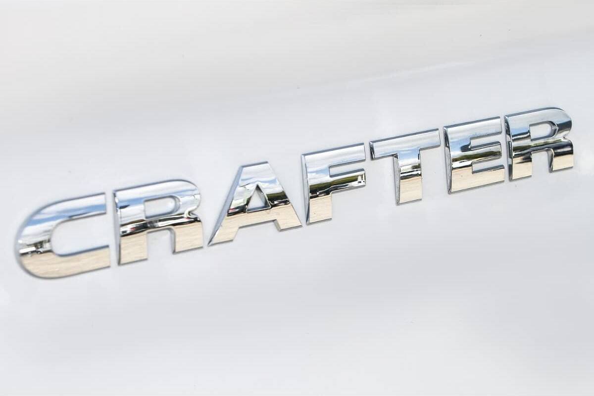 2024 Volkswagen Crafter 35 TDI410 SY1 Medium Wheelbase Manual FWD MY24 image 8