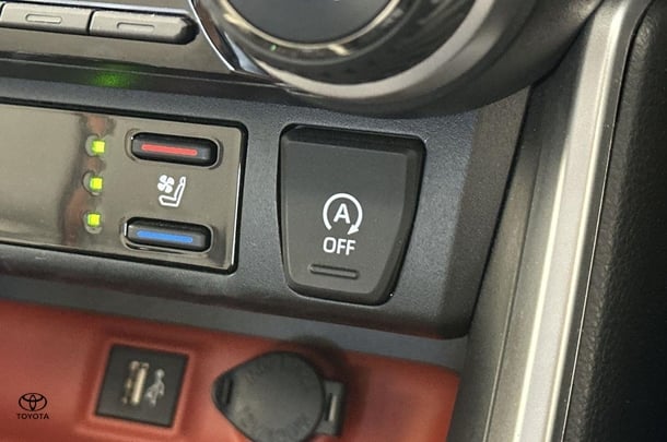 2022 Toyota RAV4 Edge AWD image 21
